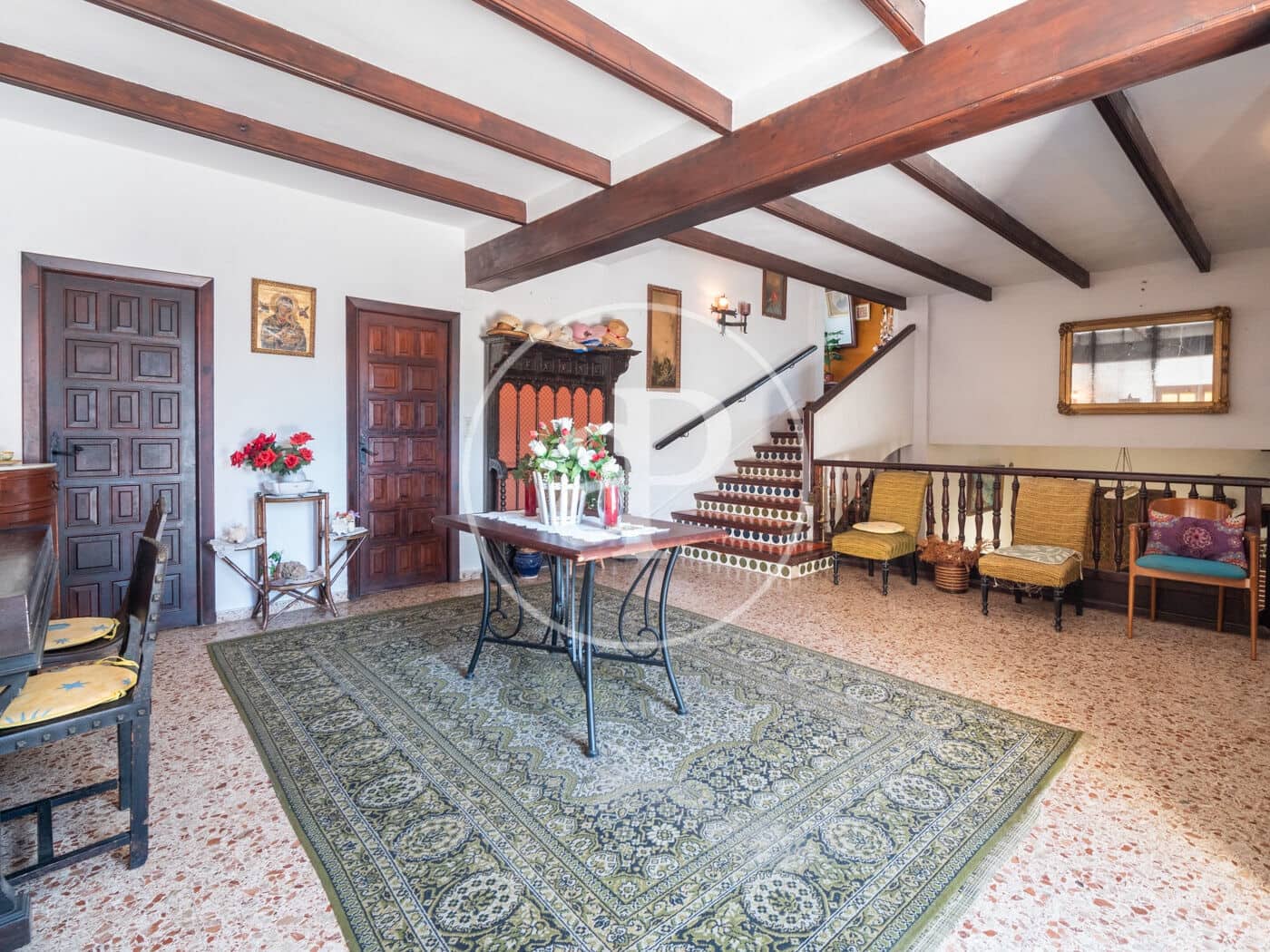 5 soveværelse Villa til salg i Gilet med swimmingpool - € 620.000 (Ref: 7600711)