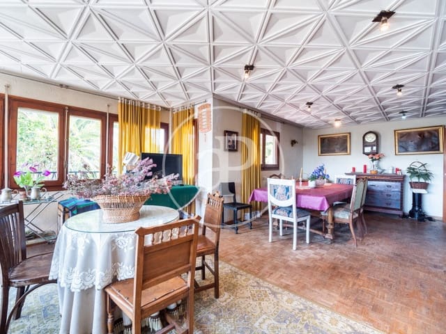 5 chambre Villa/Maison à vendre à Gilet avec piscine - 620 000 € (Ref: 7600711)