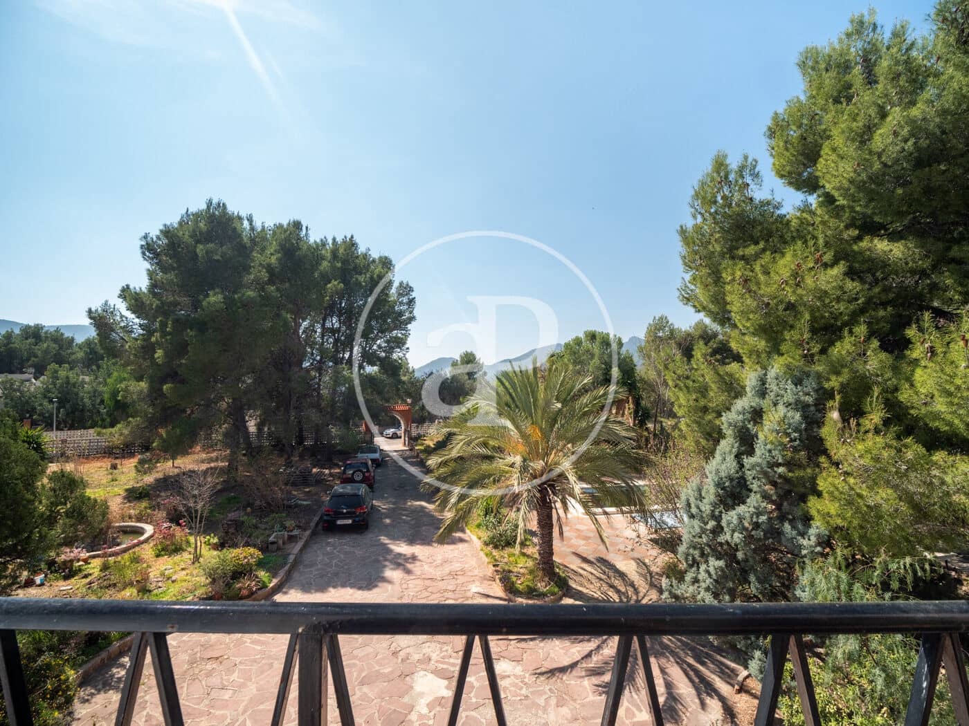 5 soveværelse Villa til salg i Gilet med swimmingpool - € 620.000 (Ref: 7600711)