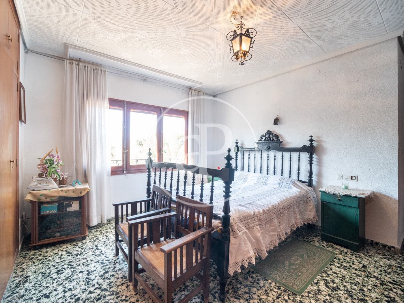 5 soveværelse Villa til salg i Gilet med swimmingpool - € 620.000 (Ref: 7600711)