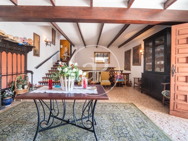 5 chambre Villa/Maison à vendre à Gilet avec piscine - 620 000 € (Ref: 7600711)