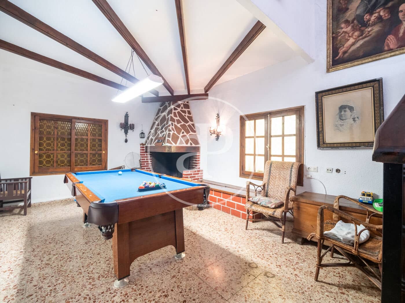 5 soveværelse Villa til salg i Gilet med swimmingpool - € 620.000 (Ref: 7600711)