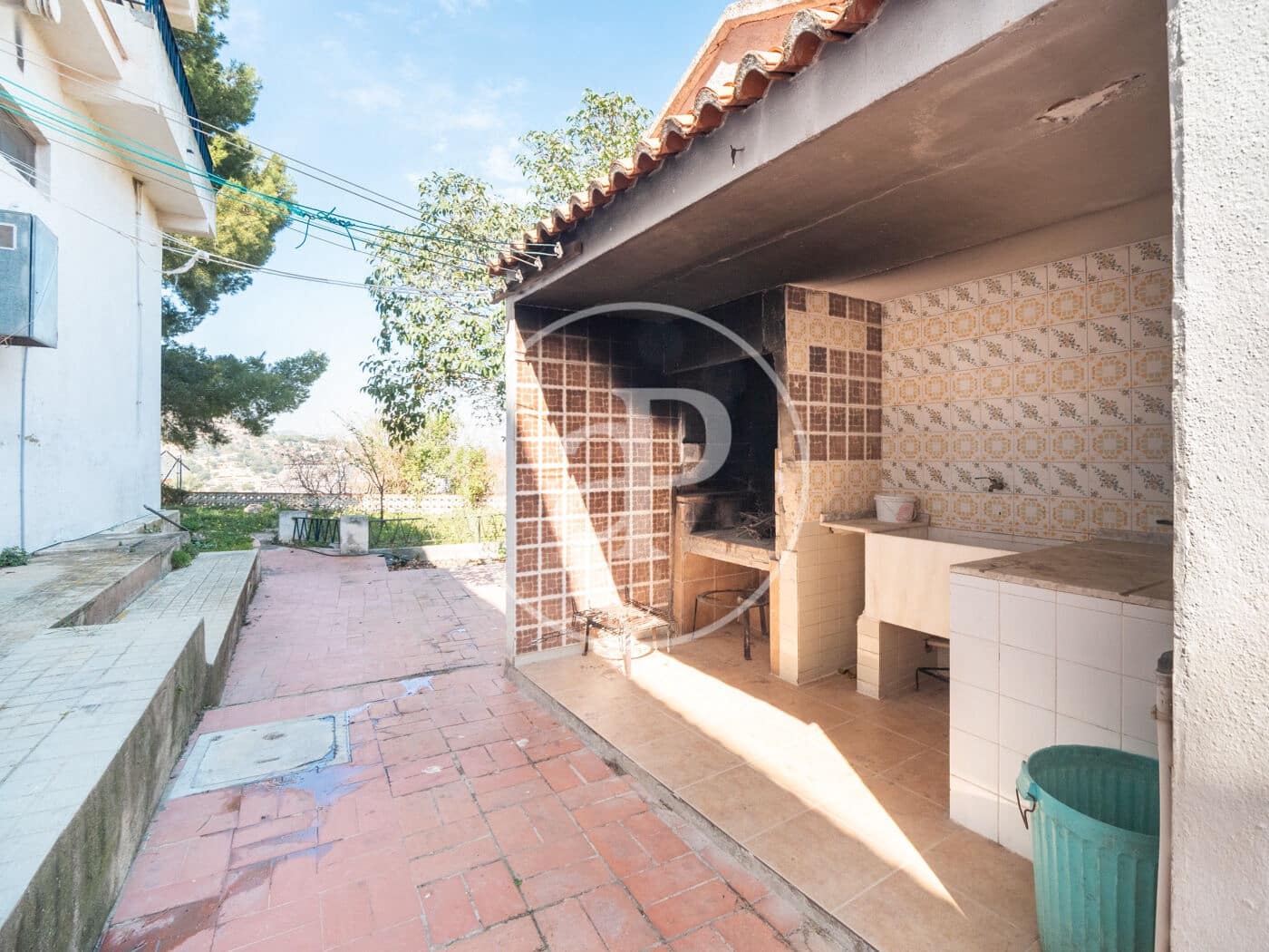 5 soveværelse Villa til salg i Gilet med swimmingpool - € 620.000 (Ref: 7600711)