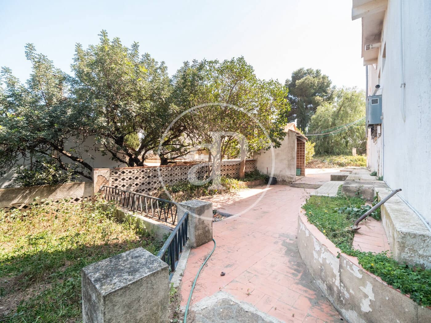 5 soveværelse Villa til salg i Gilet med swimmingpool - € 620.000 (Ref: 7600711)