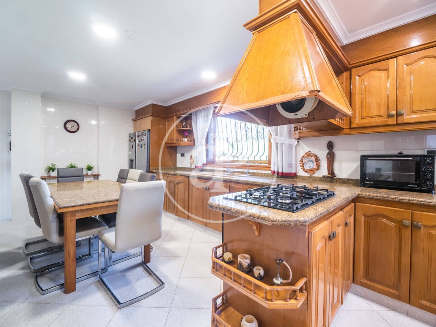 6 soveværelse Villa til salg i Paterna med swimmingpool - € 1.500.000 (Ref: 7600714)