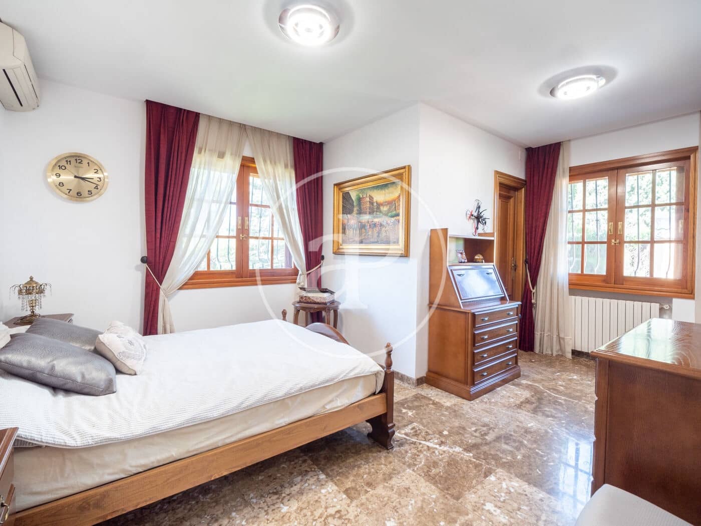 6 soveværelse Villa til salg i Paterna med swimmingpool - € 1.500.000 (Ref: 7600714)