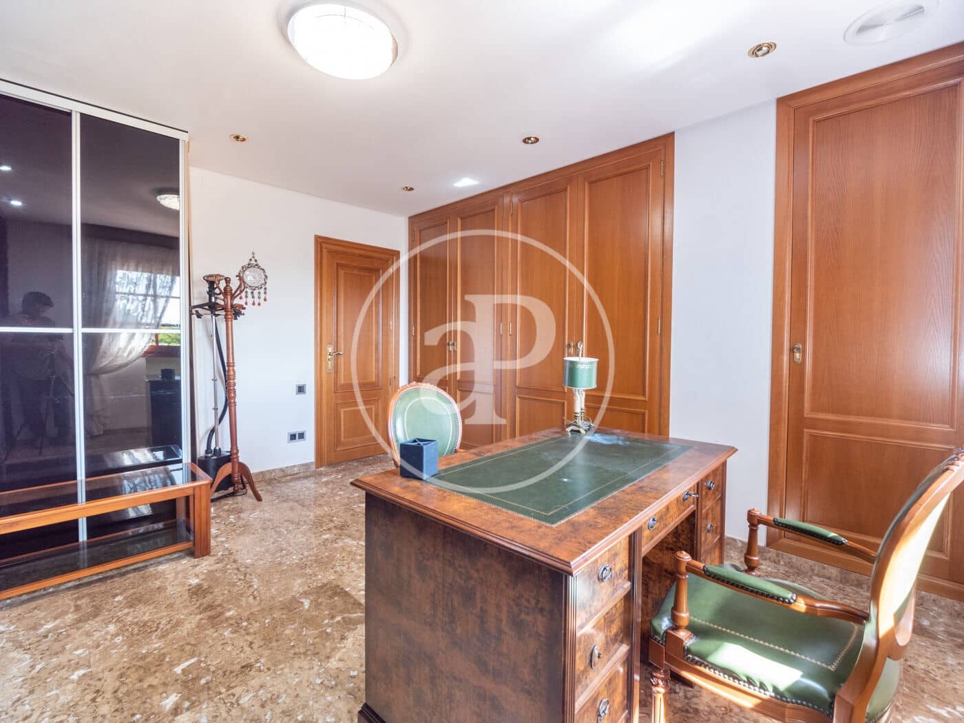 6 soveværelse Villa til salg i Paterna med swimmingpool - € 1.500.000 (Ref: 7600714)