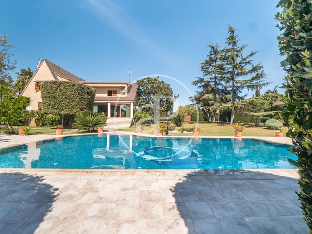 6 sovrum Villa till salu i Paterna med pool - 1 500 000 € (Ref: 7600714)