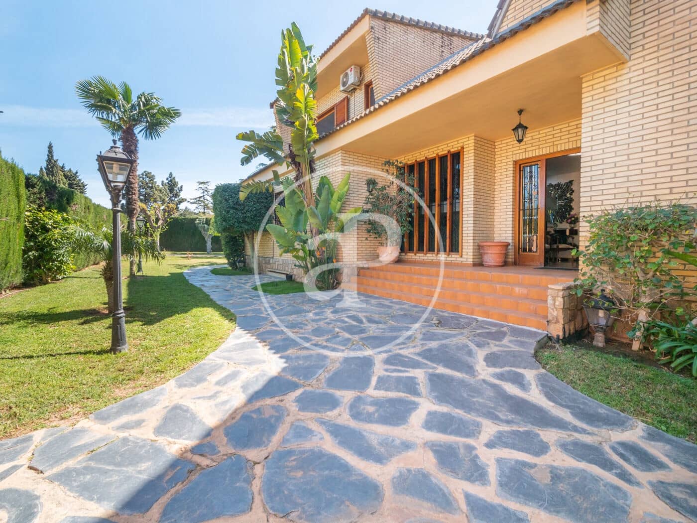 6 soveværelse Villa til salg i Paterna med swimmingpool - € 1.500.000 (Ref: 7600714)