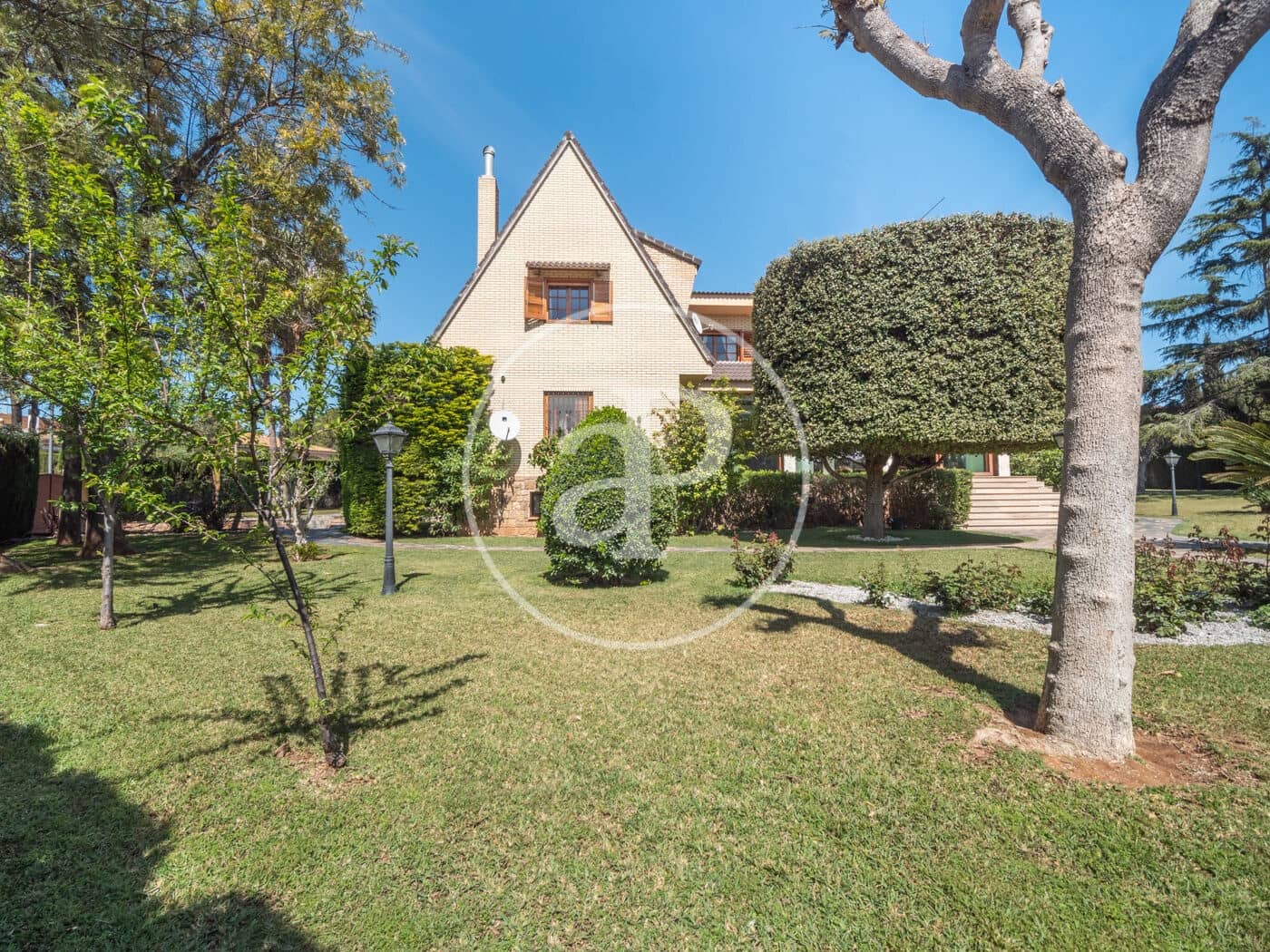 6 soveværelse Villa til salg i Paterna med swimmingpool - € 1.500.000 (Ref: 7600714)