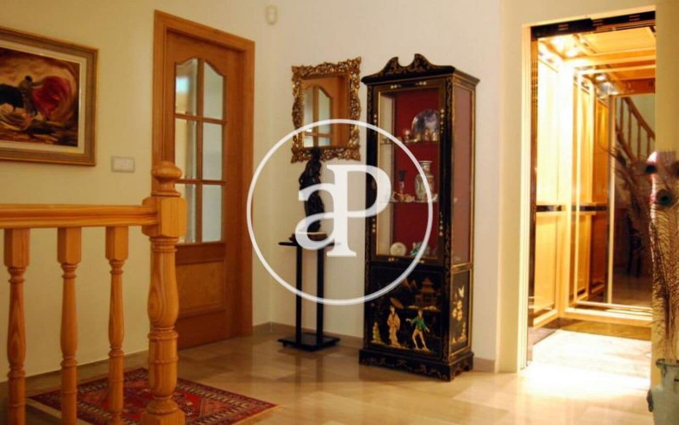 6 soveværelse Villa til salg i Sagunto / Sagunt med swimmingpool - € 2.000.000 (Ref: 7600719)