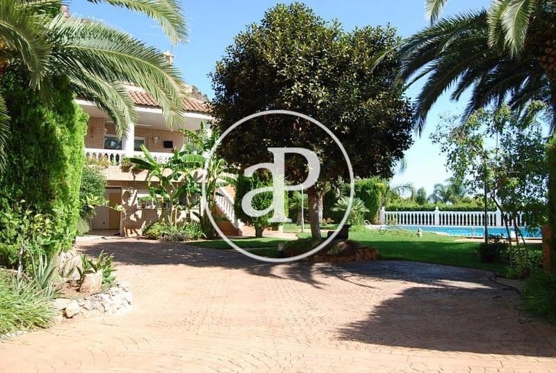 6 soveværelse Villa til salg i Sagunto / Sagunt med swimmingpool - € 2.000.000 (Ref: 7600719)