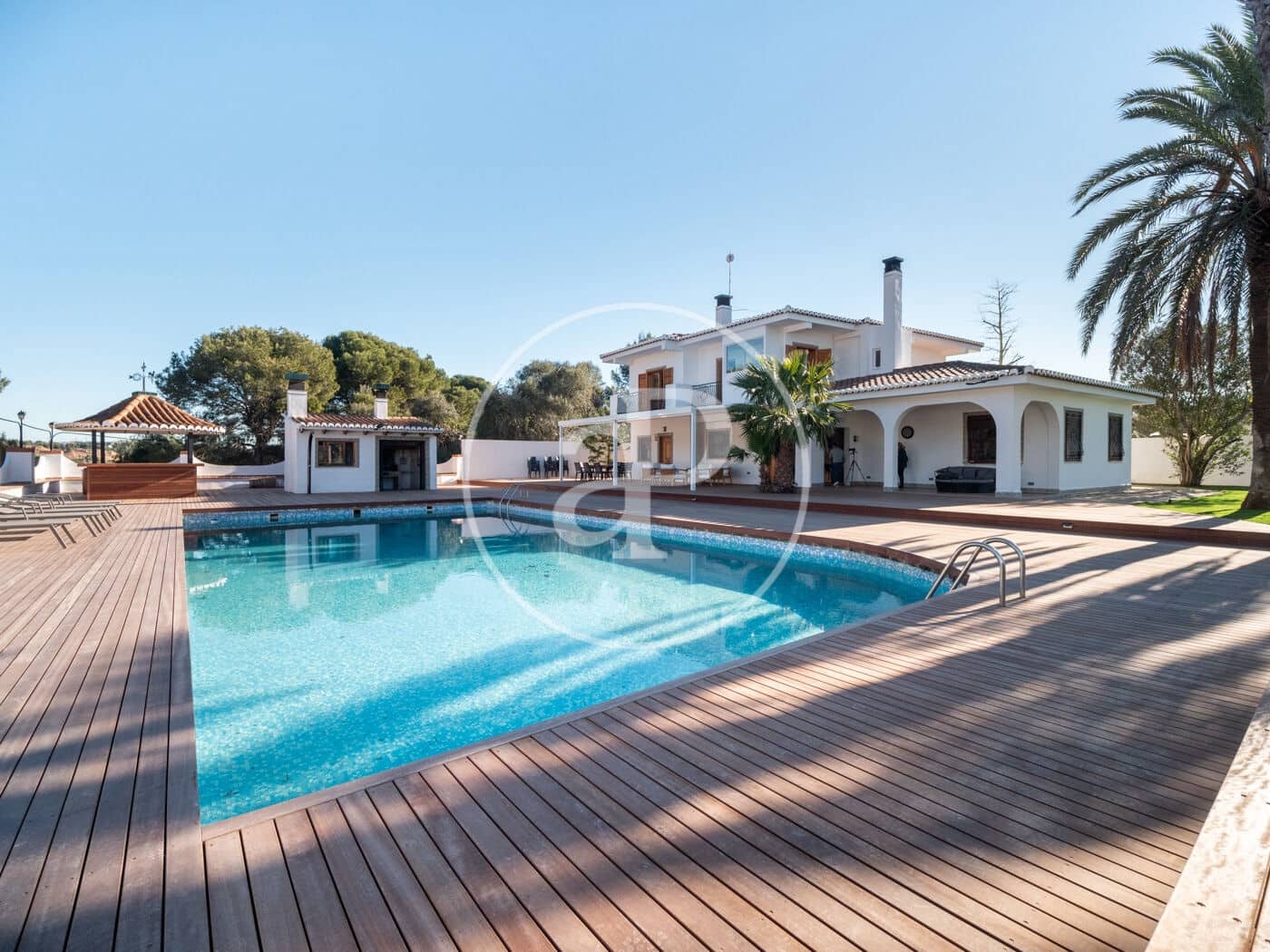 10 bedroom Villa for sale in Manises with pool - € 2,000,000 (Ref: 7600721)
