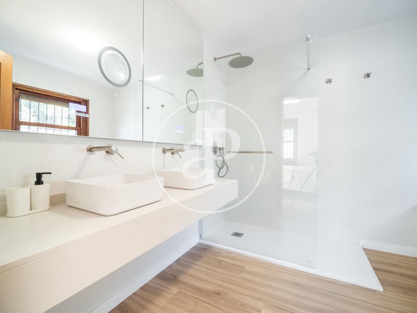 10 bedroom Villa for sale in Manises with pool - € 2,000,000 (Ref: 7600721)