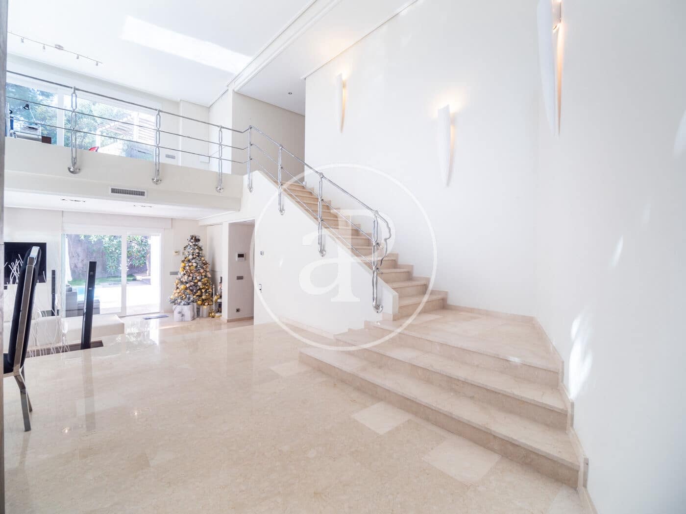 4 soveværelse Villa til salg i Gilet med swimmingpool - € 795.000 (Ref: 7600733)