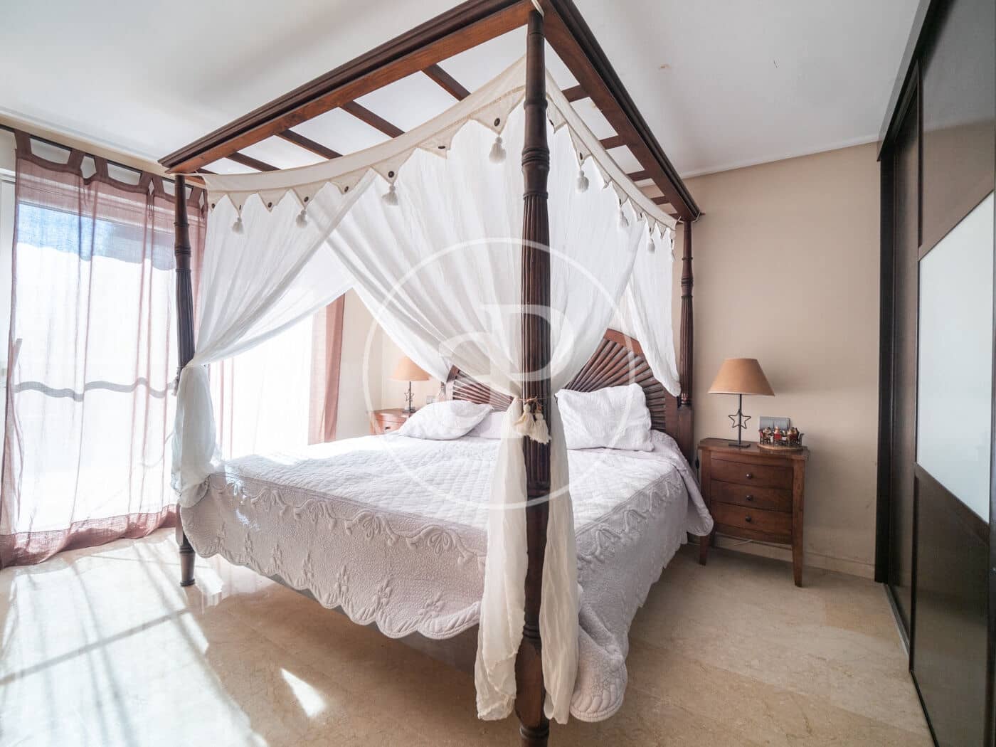 4 soveværelse Villa til salg i Gilet med swimmingpool - € 795.000 (Ref: 7600733)