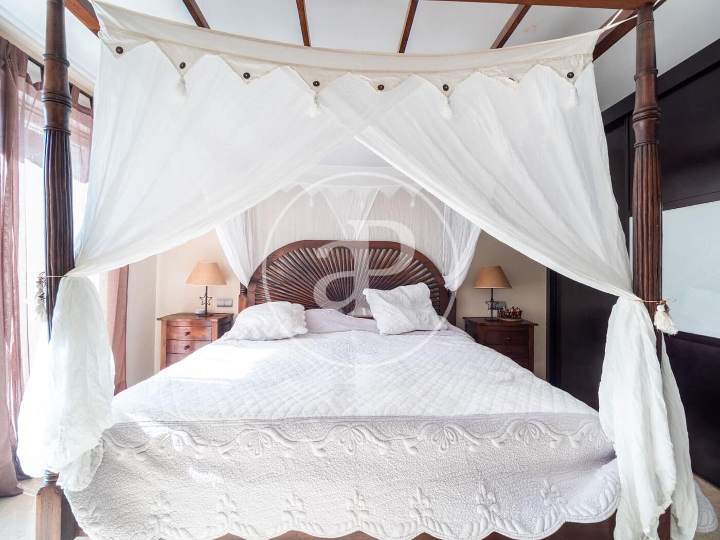 4 soveværelse Villa til salg i Gilet med swimmingpool - € 795.000 (Ref: 7600733)