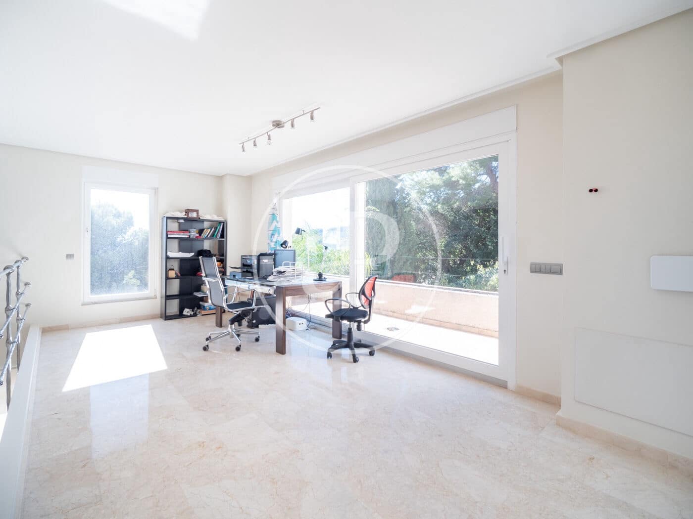 4 soveværelse Villa til salg i Gilet med swimmingpool - € 795.000 (Ref: 7600733)