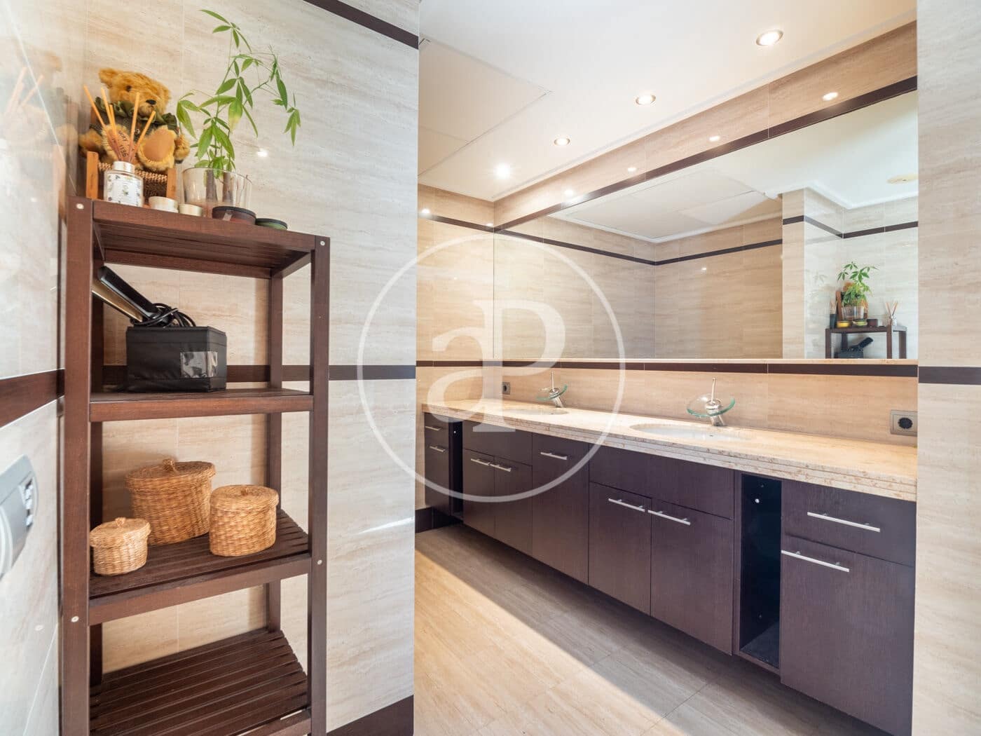 4 soveværelse Villa til salg i Gilet med swimmingpool - € 795.000 (Ref: 7600733)