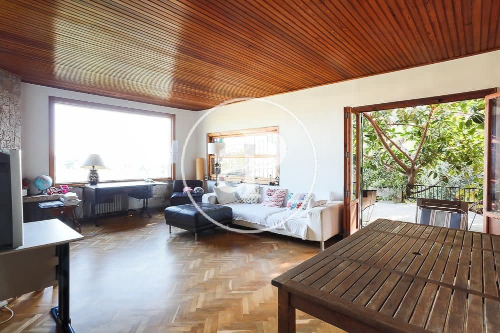 5 quarto Moradia para venda em Campolivar com piscina - 1 300 000 € (Ref: 7600739)