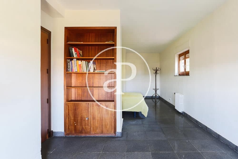 5 quarto Moradia para venda em Campolivar com piscina - 1 300 000 € (Ref: 7600739)