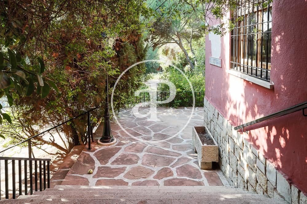 5 quarto Moradia para venda em Campolivar com piscina - 1 300 000 € (Ref: 7600739)