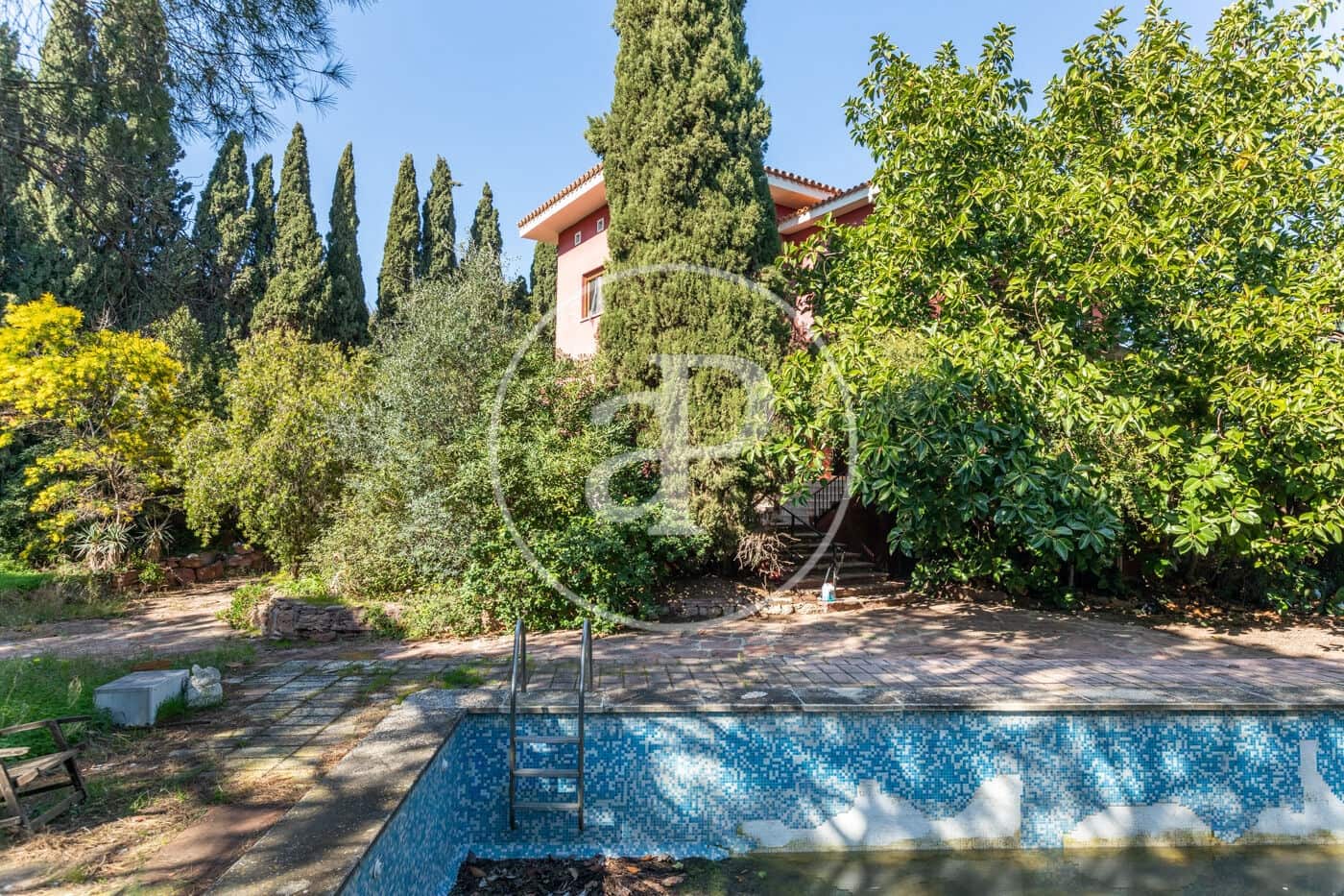 5 quarto Moradia para venda em Campolivar com piscina - 1 300 000 € (Ref: 7600739)