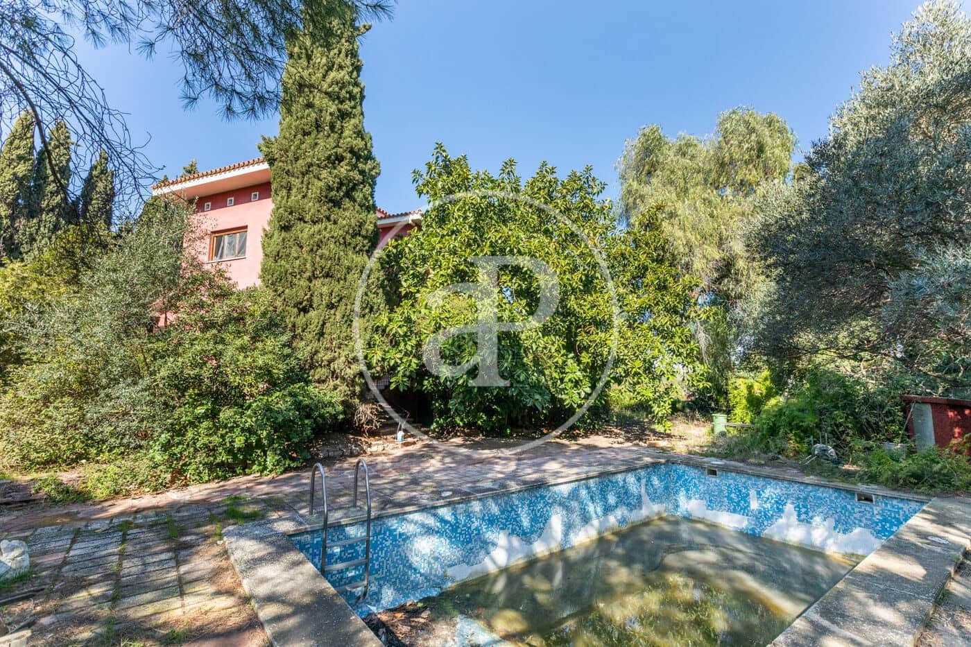 5 quarto Moradia para venda em Campolivar com piscina - 1 300 000 € (Ref: 7600739)