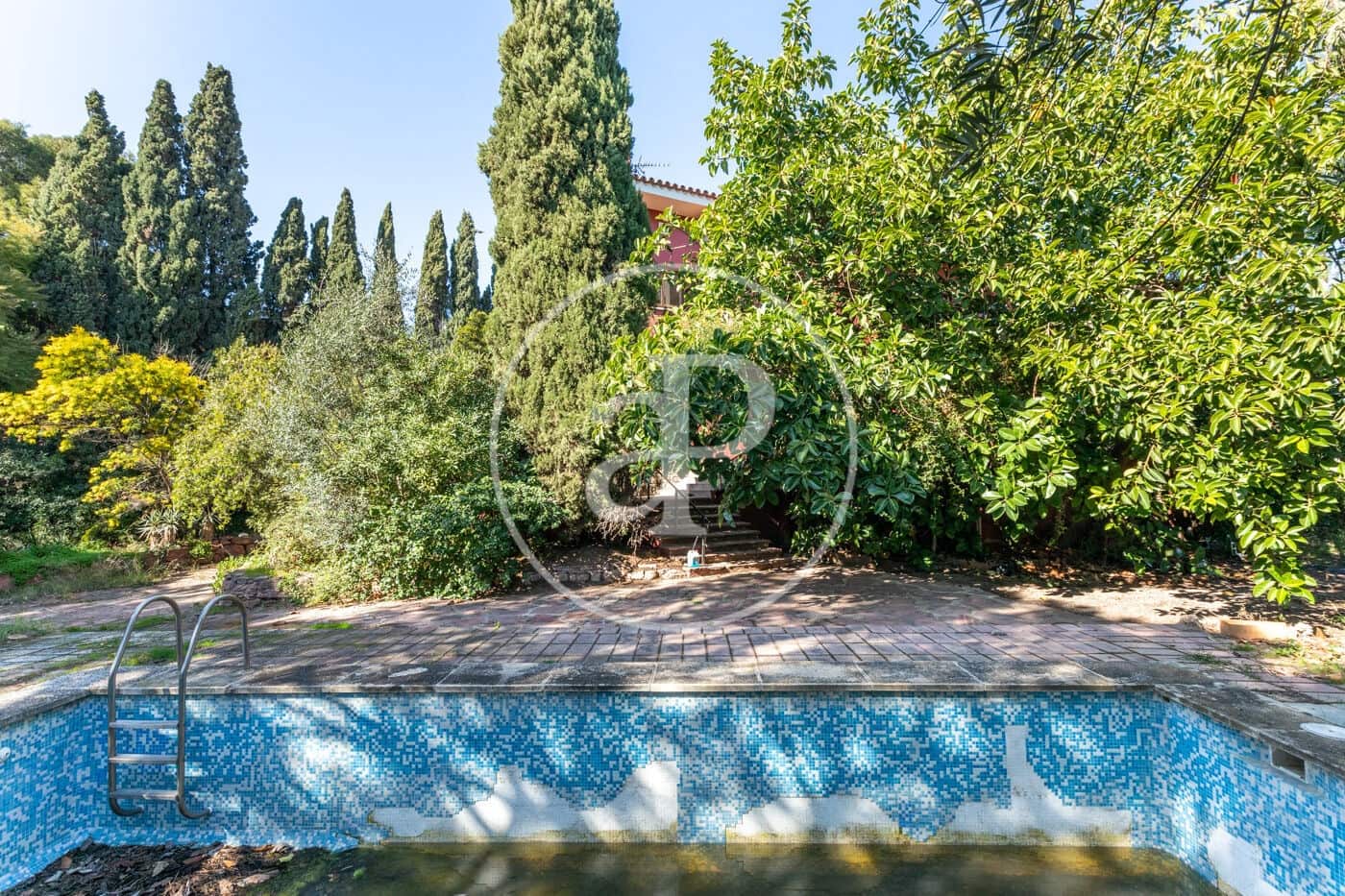 5 quarto Moradia para venda em Campolivar com piscina - 1 300 000 € (Ref: 7600739)