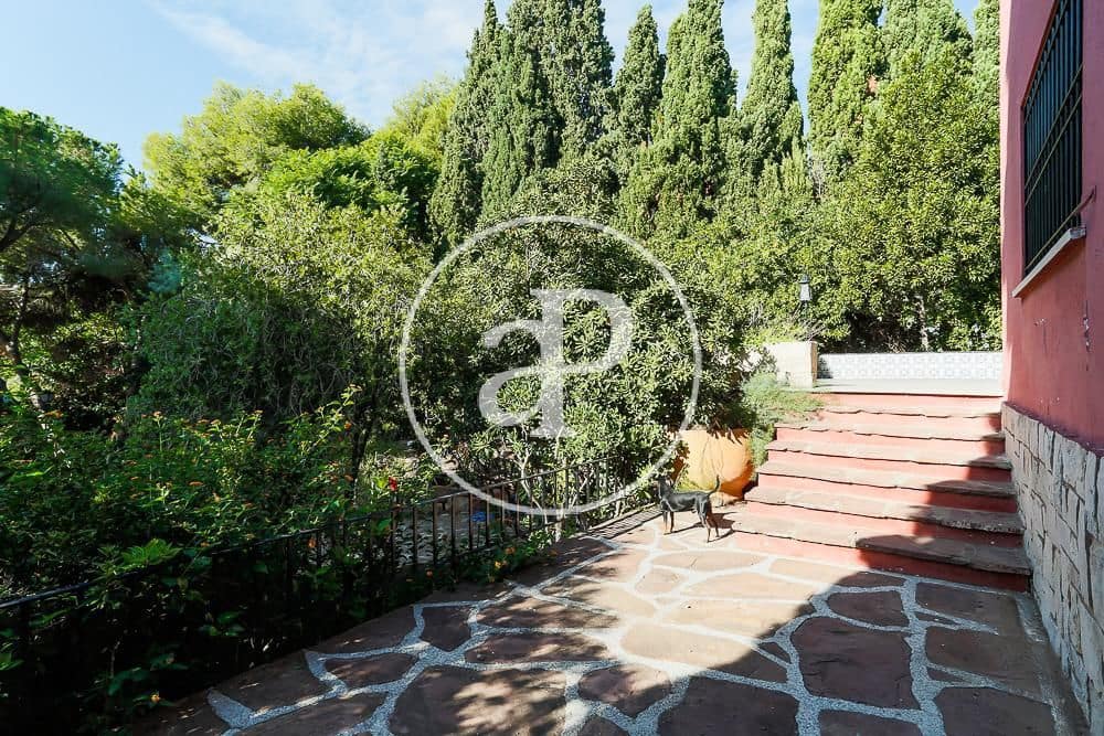 5 quarto Moradia para venda em Campolivar com piscina - 1 300 000 € (Ref: 7600739)