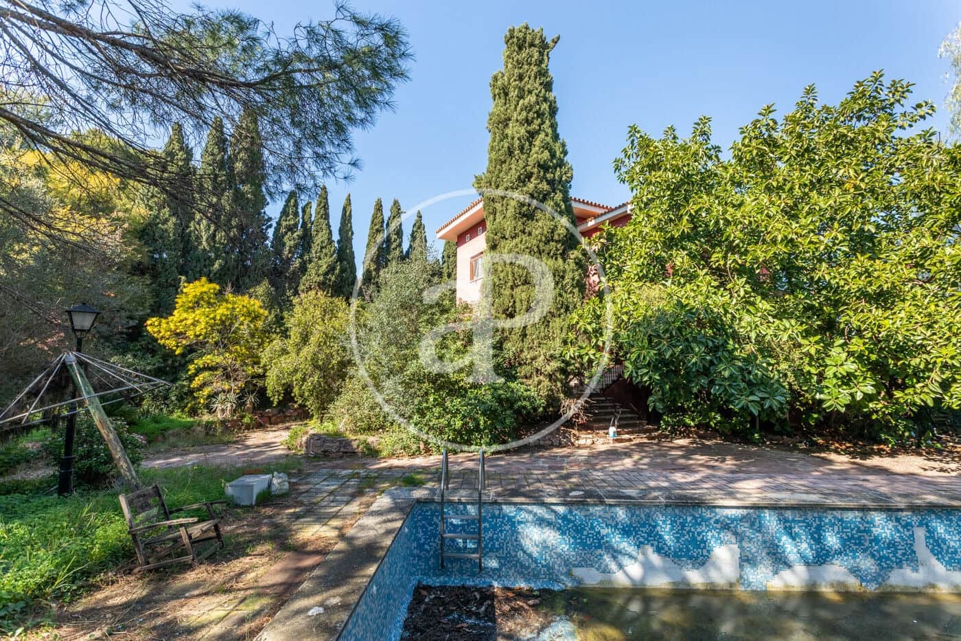 5 quarto Moradia para venda em Campolivar com piscina - 1 300 000 € (Ref: 7600739)