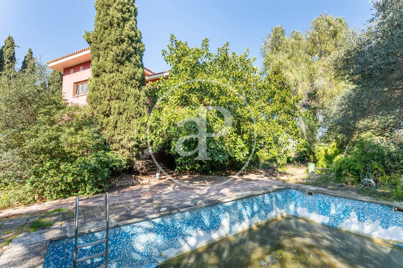 5 quarto Moradia para venda em Campolivar com piscina - 1 300 000 € (Ref: 7600739)