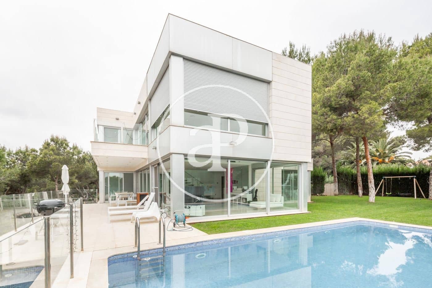 6 soveværelse Villa til salg i Chiva med swimmingpool - € 1.500.000 (Ref: 7600750)