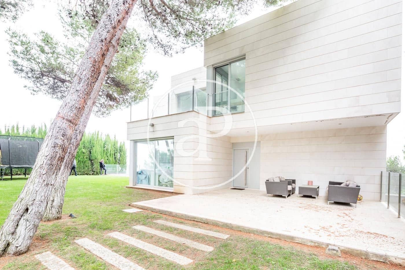 6 soveværelse Villa til salg i Chiva med swimmingpool - € 1.500.000 (Ref: 7600750)