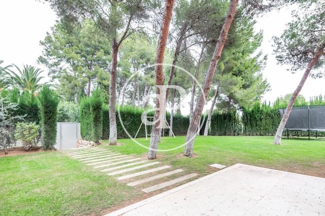 6 soverom Villa til salgs i Chiva med svømmebasseng - € 1 500 000 (Ref: 7600750)