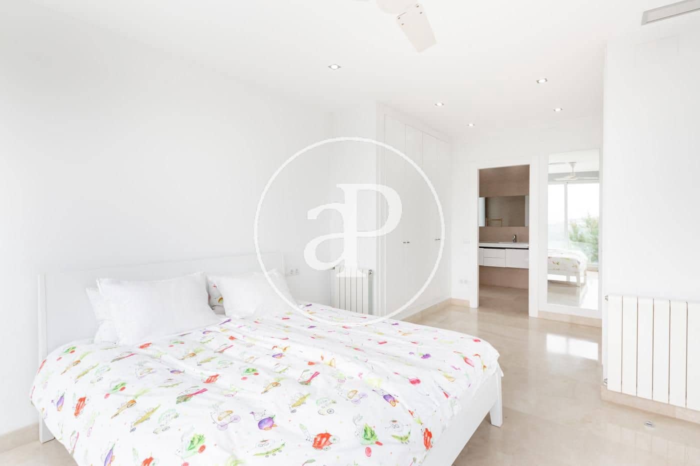 6 soveværelse Villa til salg i Chiva med swimmingpool - € 1.500.000 (Ref: 7600750)