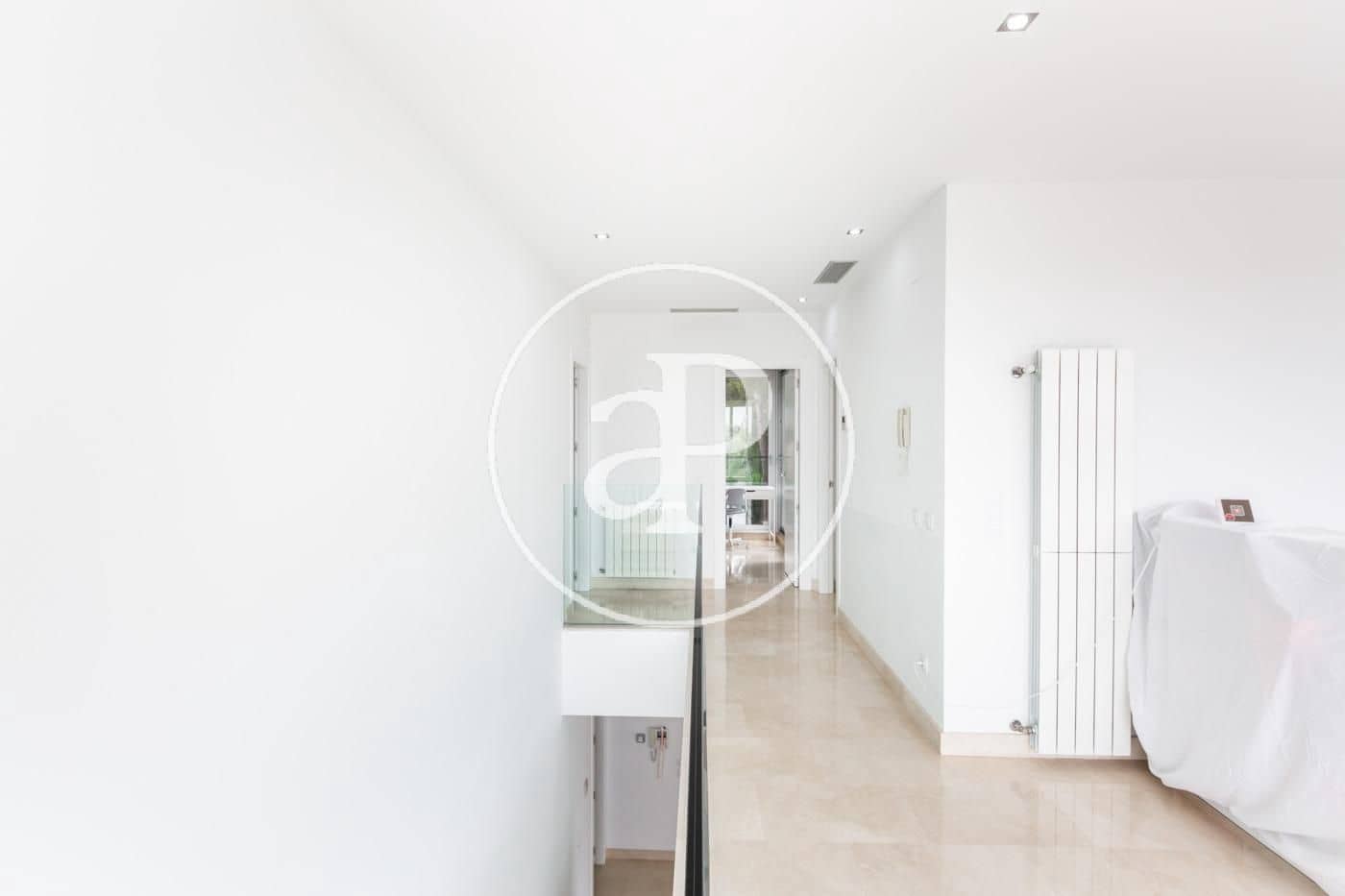 6 soveværelse Villa til salg i Chiva med swimmingpool - € 1.500.000 (Ref: 7600750)