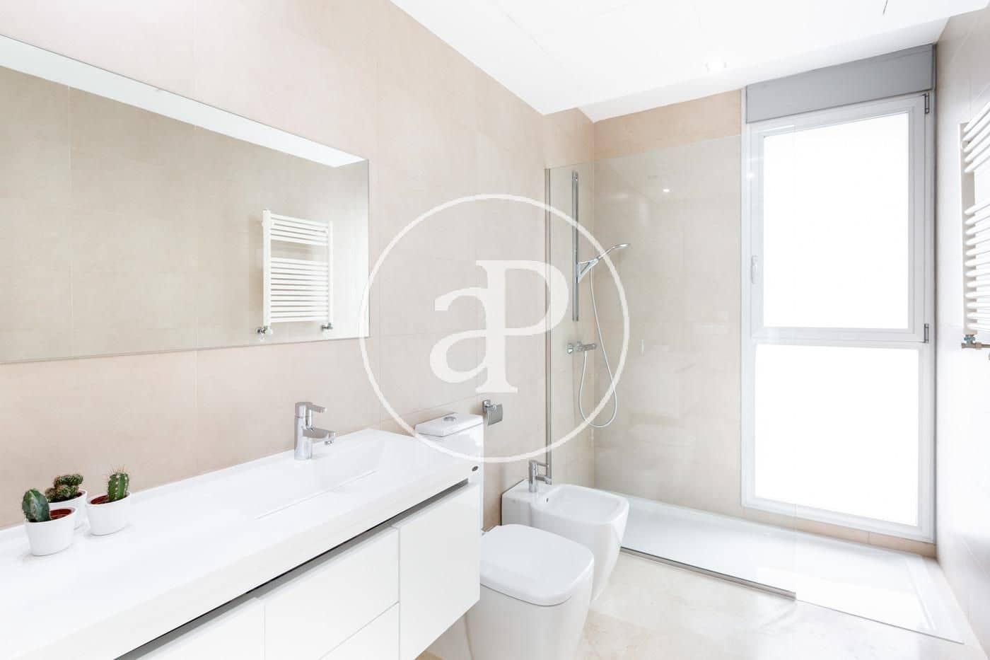 6 soveværelse Villa til salg i Chiva med swimmingpool - € 1.500.000 (Ref: 7600750)