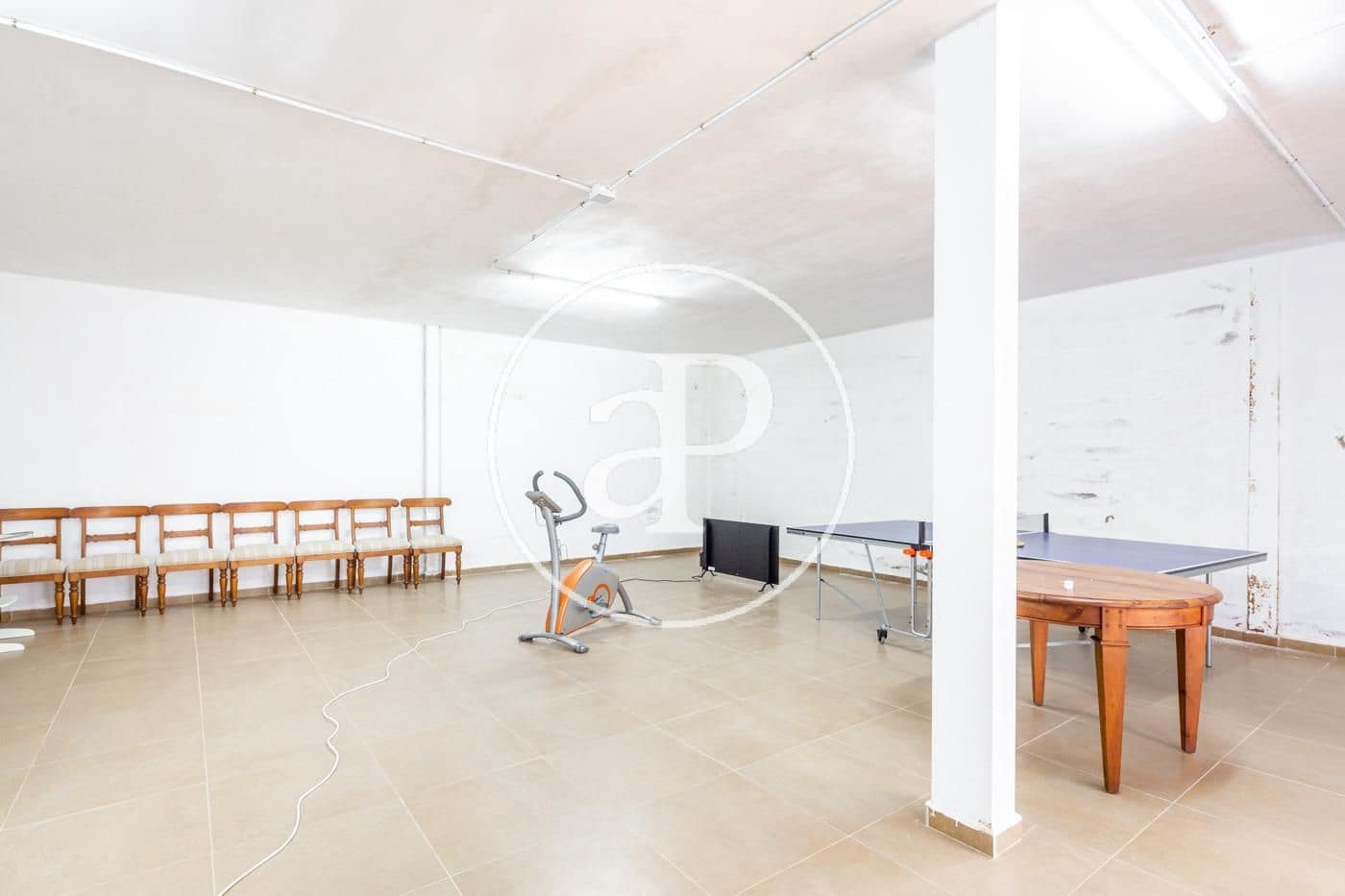 6 soveværelse Villa til salg i Chiva med swimmingpool - € 1.500.000 (Ref: 7600750)