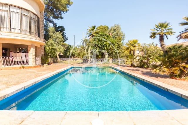 6 bedroom Villa for sale in El Vedat de Torrente, Torrent with pool - € 890,000 (Ref: 7600788)