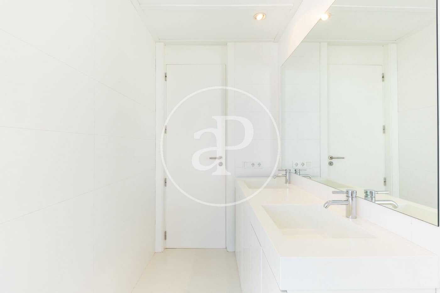 4 quarto Moradia para venda em Betera com piscina - 1 950 000 € (Ref: 7600805)