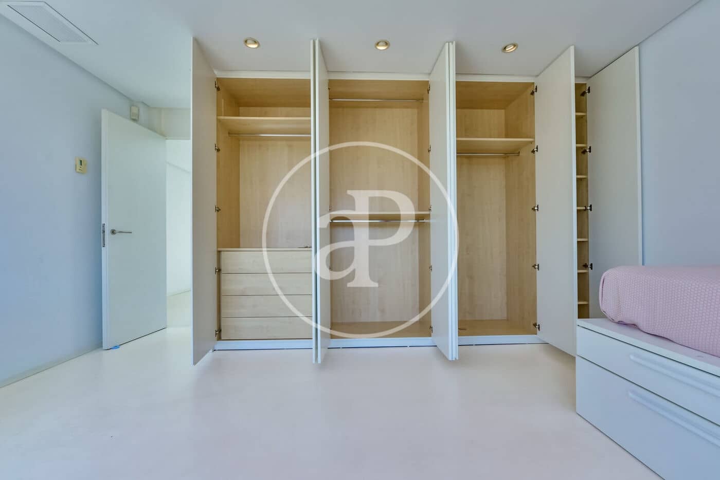 4 soveværelse Villa til salg i Betera med swimmingpool - € 1.950.000 (Ref: 7600805)