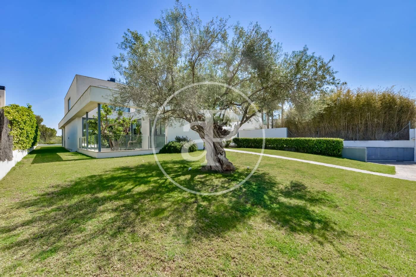 4 soveværelse Villa til salg i Betera med swimmingpool - € 1.950.000 (Ref: 7600805)