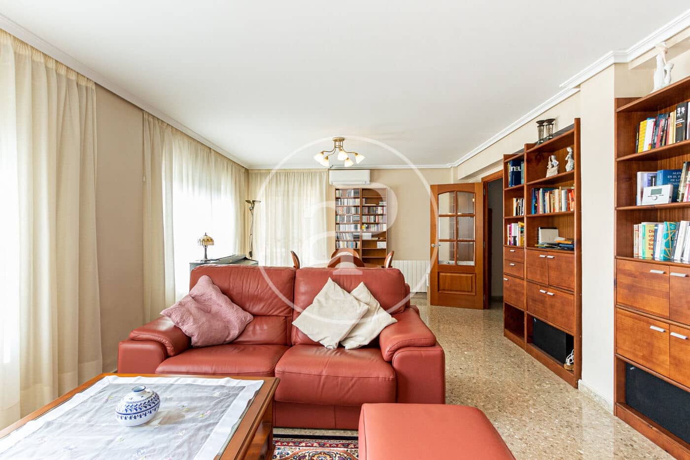 6 soveværelse Villa til salg i Torrent med swimmingpool - € 439.000 (Ref: 7604077)