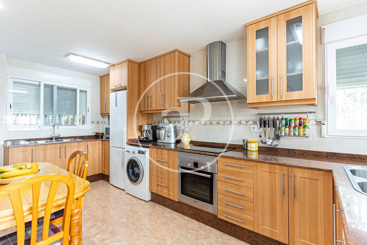 6 soveværelse Villa til salg i Torrent med swimmingpool - € 439.000 (Ref: 7604077)