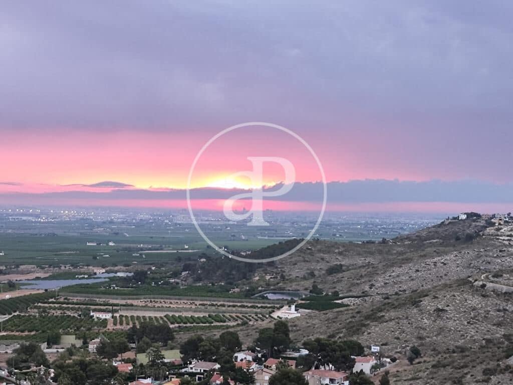 6 soveværelse Villa til salg i Torrent med swimmingpool - € 439.000 (Ref: 7604077)