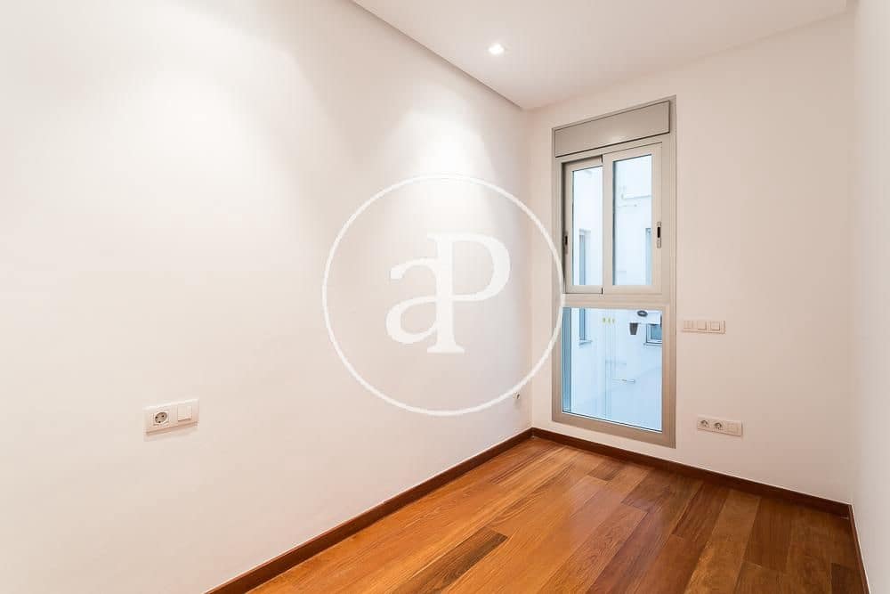 4 soveværelse Lejlighed til salg i Valencia by - € 1.350.000 (Ref: 7668996)