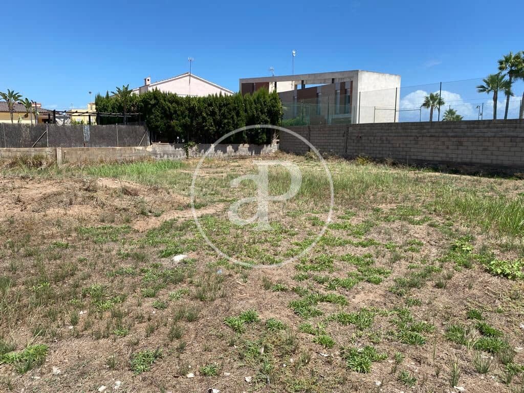 Grunde uden byggetilladelser til salg i Chilches - € 575.000 (Ref: 7735391)