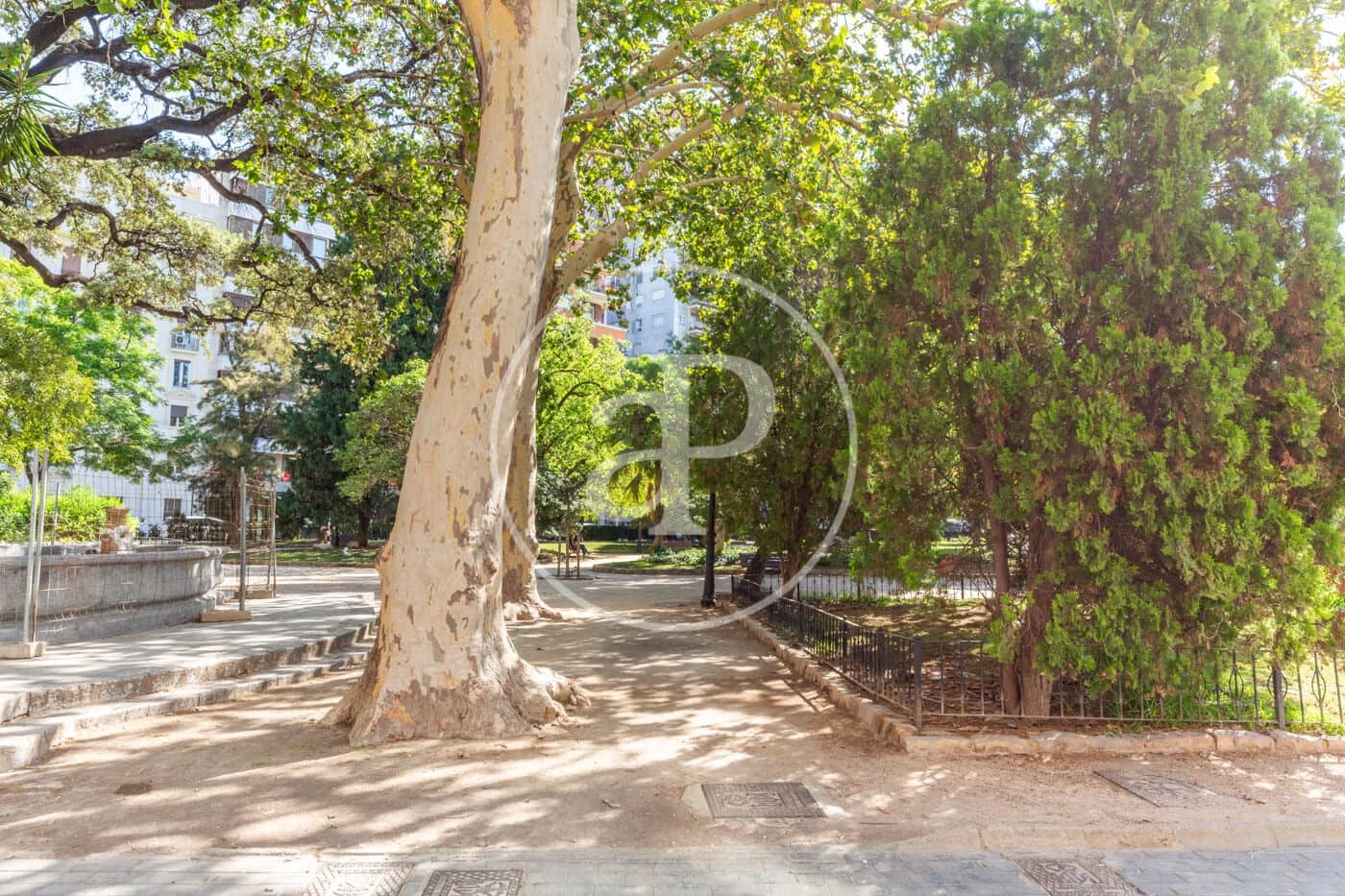 9 sypialnia Apartament na sprzedaż w Miasto Walencja - 2 195 000 € (Ref: 7796760)