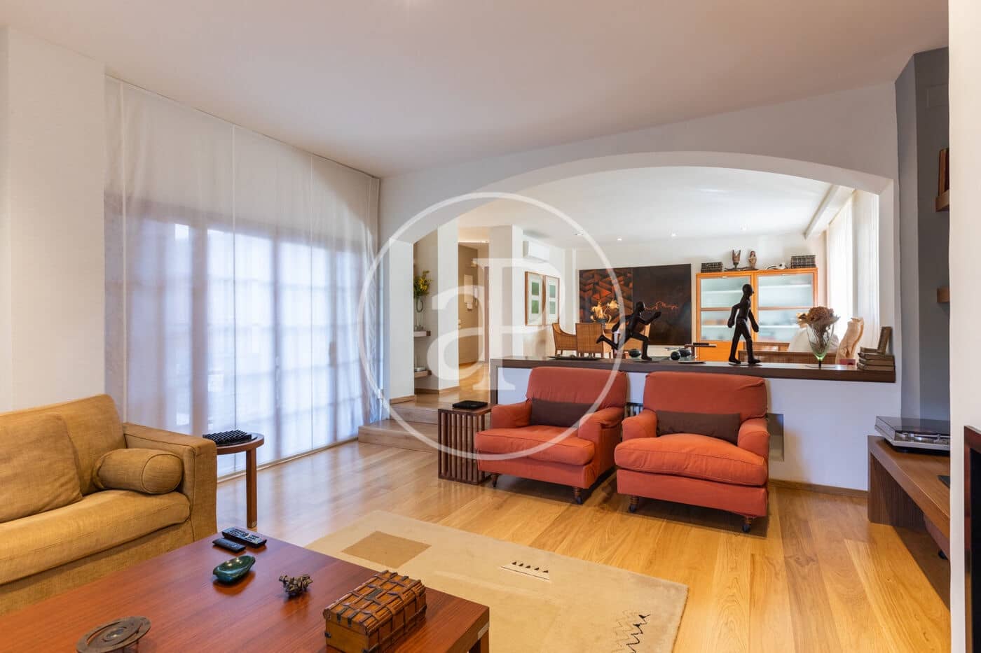 6 chambre Villa/Maison à vendre à Chiva avec piscine - 1 390 000 € (Ref: 7998950)